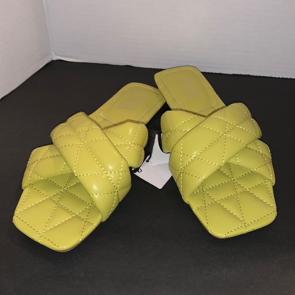 Brand new Zara quilted slides